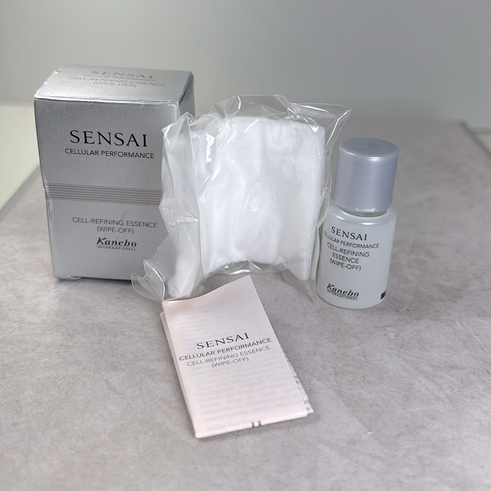 NIB Sensai Cellular Performance Cell-Refining Essence Sample